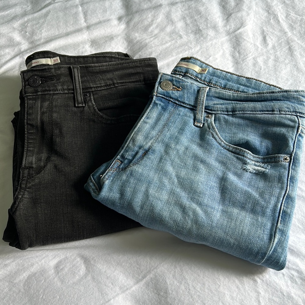 Levi’s Jeans-2 pairs